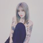 gloria Poppy - @gloriapoppy65 - Instagram
