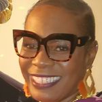 Gloria Reeves - @glowluvr158 - Instagram