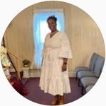 Gloria Warner - @gloriawarner2711_ - Instagram