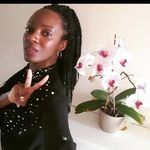 Peta  Jonas - Gordon - @petajonasgordon - Instagram