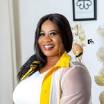 Grace Adu-Mintah - @queeniessipcocktail - Instagram