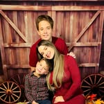 Elle Grace Belanger - @noelle.themom - Instagram