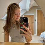 Grace Calvert - @gracecalvert__ - Instagram