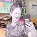 Grace Carver - @grace_is_artist - Instagram