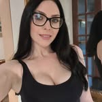 Grace Gaffney - @graceriley_mua - Instagram