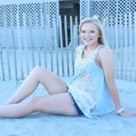 Grace Hamby - @graceh.clothes - Instagram