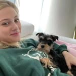 Grace layman - @anik.puta - Instagram
