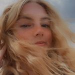 Grace Nottingham - @gracenott.art - Instagram