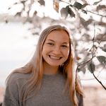 @graceschroder - Instagram