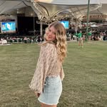 Grace Vickers | Digital media creator - @gracieloumedia - Instagram