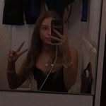 Grace Whitfield - @grace_poppyx - Instagram