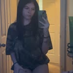Gracie Hess - @gracies_redroses - Instagram