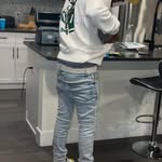 Greg Brogdon - @still.gee - Instagram