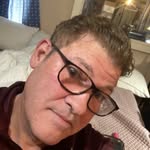 GlowingSiamese3796 - @greglevine711 - Instagram