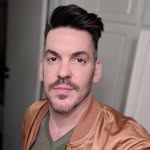 Greg Walloch - @gregwalloch - Instagram
