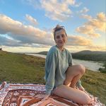 Leah - @leahgregorybader - Instagram