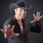 Gregory Cabrera El Rey De La Cumbia - @gregorycabrera.col - Instagram