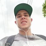 gregory Calderón - @g.a.calderon19 - Instagram