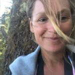 Greta Perry - @feral_on_cape - Instagram