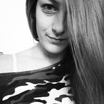 Gréta Tóth - @greta.toth.984 - Instagram