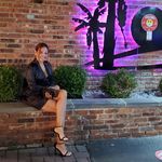 Gretchen Bloomfield - @gretchen.bloomfield - Instagram