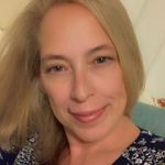 Gretchen Powell - @gretchen_notwilson - Instagram