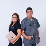Dra. Guadalupe Saavedra/ Dr. Roberto Cunningham - @rgginecologos - Instagram