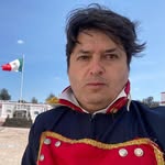 Gus Rios Garduño - @gus_vivetours - Instagram
