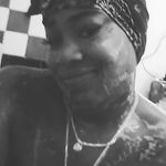 Gussie Johnson - @piggy_loec - Instagram