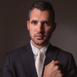 Gustavo Giles • Cirurgião Plástico • Vitória/ES - @drgustavogiles - Instagram