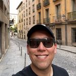 Gustavo Ulloa - @gustulloa - Instagram