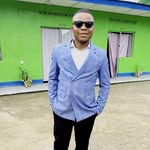 Laroche Bishop Gelenga - @guylaingsg - Instagram
