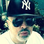 Guy Metzger - Facebook
