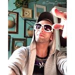 Guy Townsend - @modrujegs - Instagram
