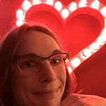 Gwen Carr - @carrwoman099 - Instagram