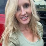 Gwendolyn Renee - @gwencoe2 - Instagram