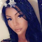 Genna Ryerson - @gensworedrobe - Instagram