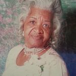 Gwen Ingram (Thompson) - @lavon_moore223 - Instagram