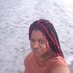 Gwen Mitchell - @teeziebaby87 - Instagram
