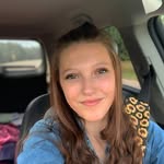 Hailey - @hailey.caron.2000 - Instagram