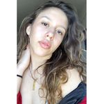 Hailey DeLeon - @hay.hay.hails - Instagram