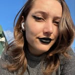 Hailey Eaton - @buyhaileysthings - Instagram