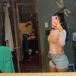 Haileyflores - @haileyflores355 - Instagram