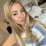 Hailey Hart - @haileymaehart - Instagram