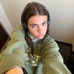 hailey 👍☘️👩‍❤️‍💋‍👩🤸‍♂️🐈‍⬛ - @haileyjiggy4ever - Instagram