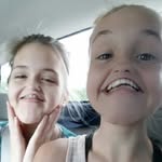 Mackenzie and Hailey - @hailey._.mack - Instagram