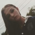 Hailey Rivard - @happymonkey21 - Instagram