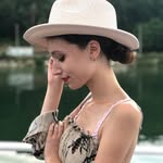 Hailey Rosenblum - @haileyrosenblum - Instagram