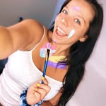 Hailey Nelson - @haileyshandpaints - Instagram