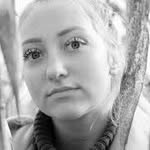 Hailey Simms - @haileycakes2000 - Instagram